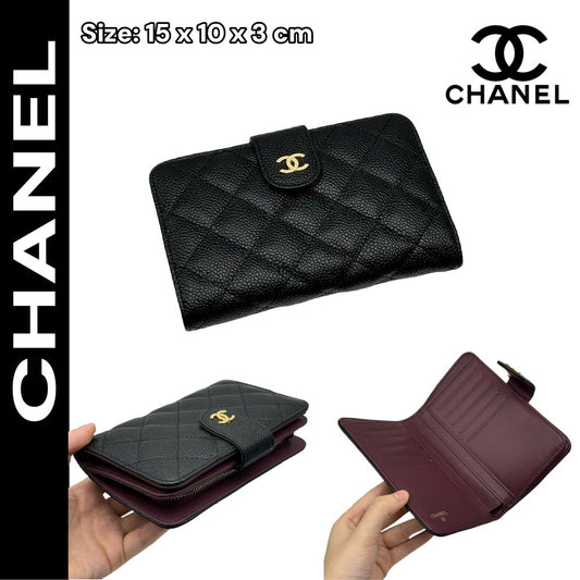 【シャネル】 2つ折り財布 キャビアスキン レザー ゴールド金具 財布A48667