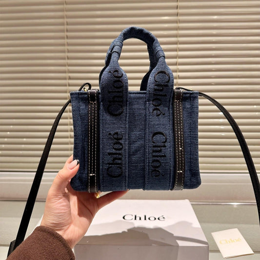 【クロエ】【人気のある】スモール「ウッディ」デニムトートバッグ