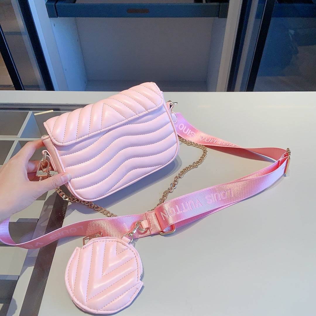 【ルイヴィトン】☆ファッショナブルコーデ|3色から選べる♪可愛くてセクシーな3点セット!